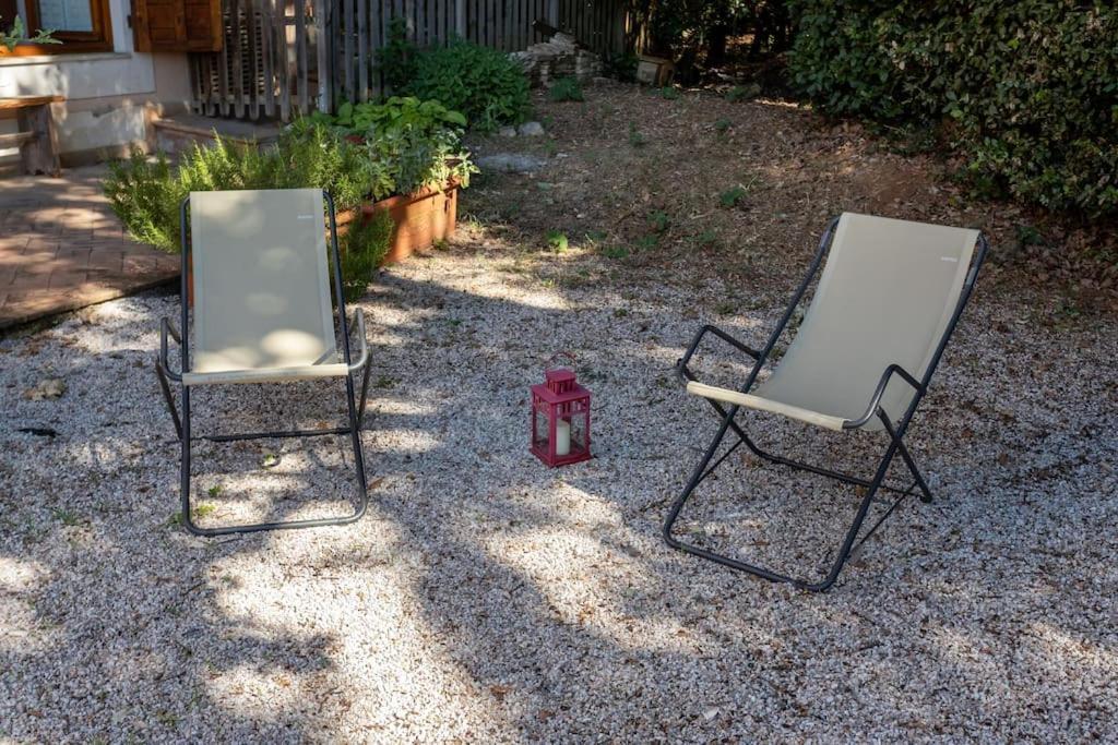 Apartment In Nature,10Min From City 페루자 외부 사진
