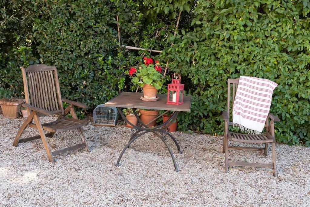Apartment In Nature,10Min From City 페루자 외부 사진